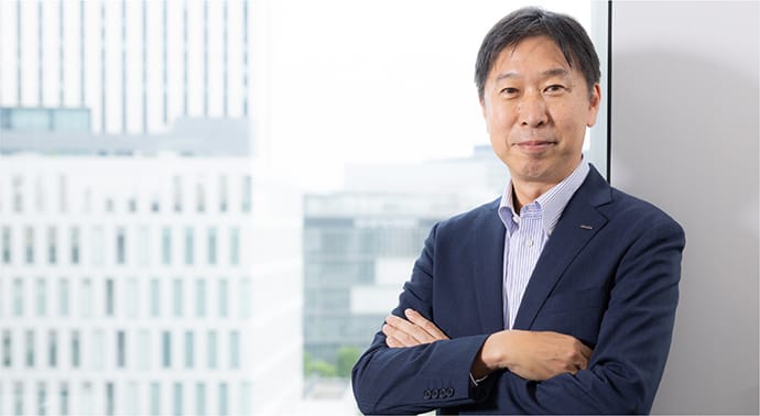 代表取締役社長　井上 保雄
